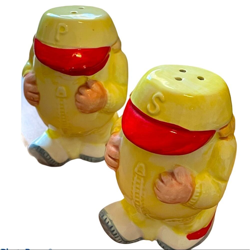 Vintage Japanese Kitsch Headless Jogger Salt and Pepper Shakers, Set